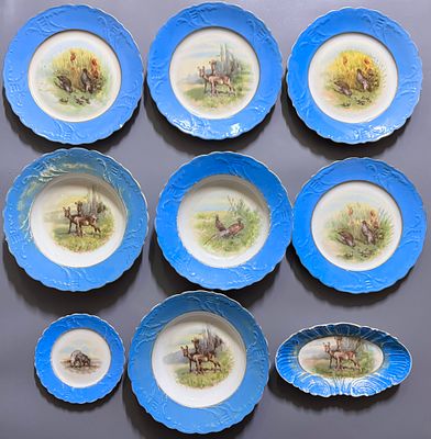 Сервиз &laquo;Охотничий&raquo;. Россия, т-во М.С. Кузнецова, кон. XIX - нач. XX вв. Фарфор, деколь, крытьё 