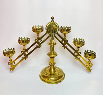 Больной бронзовый подсвечник соборный запрестольный нак 6 свечей. Подсвечник фиксируется в