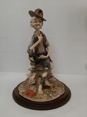 статуэтка Европа 
Высота 46см диаметр 32см 20 й век