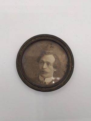 рамка для фото 
диаметр 7 см