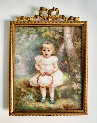 Фарфоровый пласт в бронзовой раме, Европа, конец XIX века.
Рамка бронза, пласт фарфор, живопись 