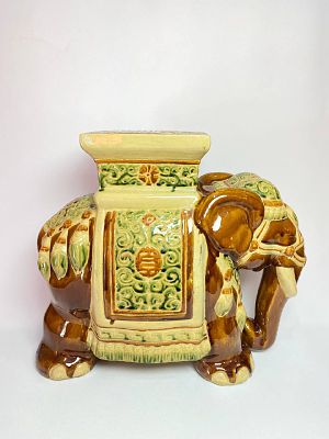 Большой керамический Слон-стол (ручной работы) который может служить, как украшение дома так и 