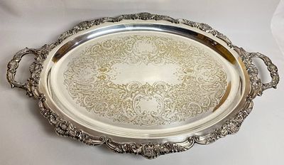 Большой, старинный, тяжелый поднос на ножках выполненный в Викторианском стиле, производство 