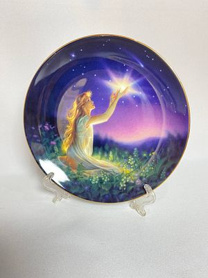 Настоящая Английская декоративная тарелка "Девочка со звездой" или "Мощность кристалла" с 