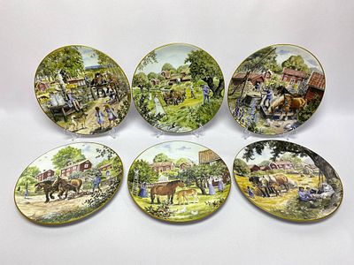 Винтажные коллекционные декоративные тарелки из фарфора. Тарелки изготовлены на тему "Прогулка 