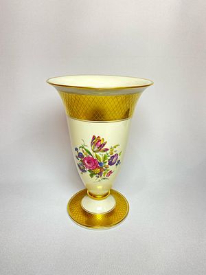 Ваза ROSENTHAL (Розенталь) Н-23,5см из костяного фарфора. 
Премиального качества фарфор 