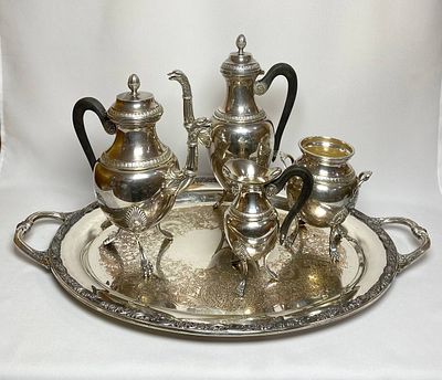 Старинный, тяжёлый Английский сервиз на подносе, исполненный в птичьем стиле с яйцеобразными 