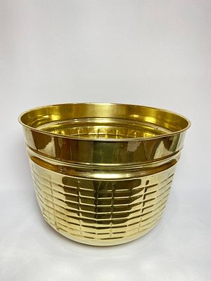 Винтажное большое латунное кашпо. Производство Германия, вторая половина прошлого века. 