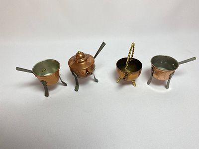Медные миниатюры в количестве 4 шт. ручной работы, некоторые даже с лужением. Производство 