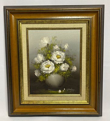 Картина "Белые цветы" немецкого художника написанная маслом на холсте в деревянной раме. Время 