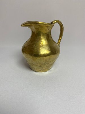 Бронзовый старинный тяжёлый толстостенный кувшин производство Германия. Время изготовления 