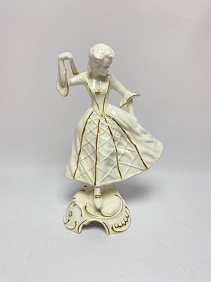 Статуэтка "Танцовщица с веером". Фарфор, роспись, золочение. Высота 20 см. Hummel/ Goebel 