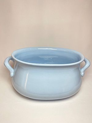 Винтажная керамическая емкость- ванночка, можно использовать по назначению для омовения или 