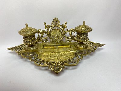 Антикварный письменный прибор или чернильница. Производство Франция. Состояние хорошее. Размер 