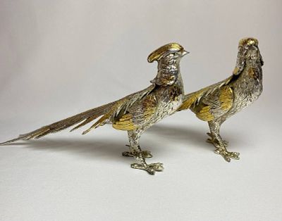 Пара изящных больших фазанов. Производство Италия. Время изготовления середина прошлого века. 