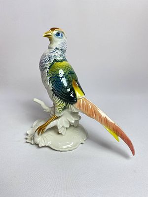 Фарфоровая статуэтка "Королевский фазан", высотой 19 см. Производство Германии мануфактурой 