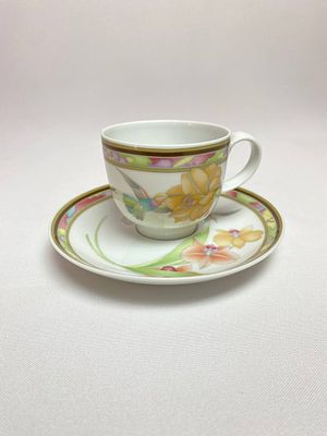 Нежная фарфоровая кофейная пара, производство Германия мануфактура HUTSCHENREUTHER LEONARDO. 