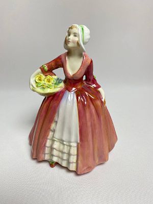 Антикварная фарфоровая статуэтка Дама с корзинкой цветов или Цветочница &laquo;Janet&raquo;. Производство 