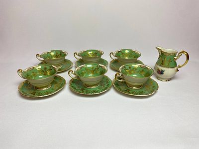 Антикварный кофейный сервиз из 6 кофейных пар и сливочника с клеймом K&ouml;nigl. pr. Tettau 1930-х 