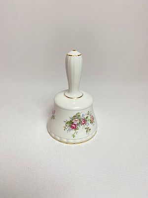 Фарфоровый колокольчик из костяного фарфора обладающий приятным звоном, производство Англия. 
