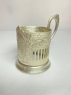 Редкий мельхиоровый подстаканник "Защитник Родины". Производство СССР Кольчугинского завода 