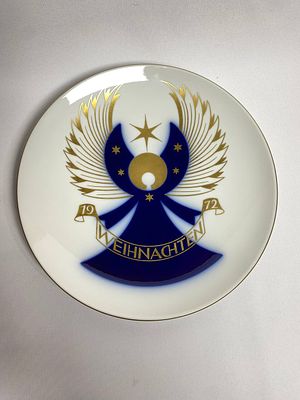 Коллекционная фарфоровая тарелка "Рождество" Известной Королевской фарфоровой мануфактуры 