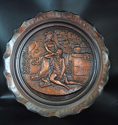 Тарелка настенная панно медь чеканка. Огромная красивая сюжетная 
медная тарелка - панно с 