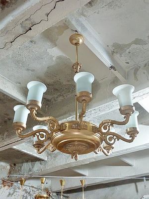 Старинная люстра , 1950 х годов в стиле сталинский ампир. Люстра абсолютно в аутентичном 