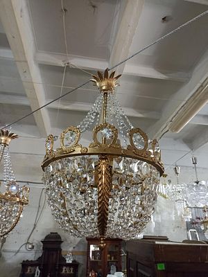 Старинные антикварные люстры, в наличии три штуки. Выпуск 1952-54 гг- сталинский ампир. Люстры 