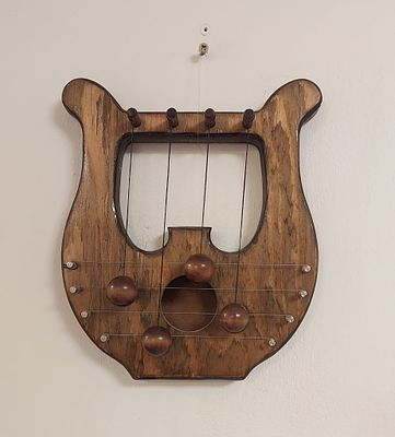 אמן לא מזוהה - כלי נגינה גודל 25X20 ס"מ