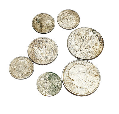 לוט 7 מטבעות זלוטי ישנות מכסף שנות ה 30 , שתים של 10 זלוטי , אחד 5 זלוטי ו 4 של 2 