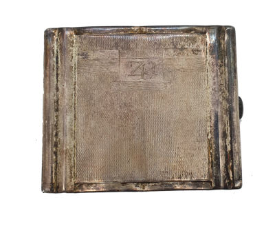 קופסת סיגריות מכסף 800 משנת 1932 + חתימת האמן , 9.5x8
