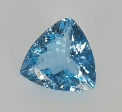 אבן טופז כחול, 10.3 קראט, מלוטשת סופר AAA +, מדהימה ביופיה, ליטוש גרמני משנות 