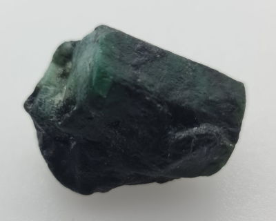 אבן אמרלד קולומביאני גולמית ענקית, 149 קראט, פוטנציאל ענק לליטוש, טבעית מהכספת 