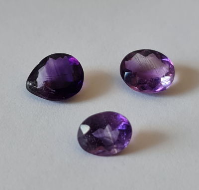 לוט 3 אבני אמטיסט מלוטשות, 5 קראט, סופר AAA, טבעיות מהכספת באחריות מלאה