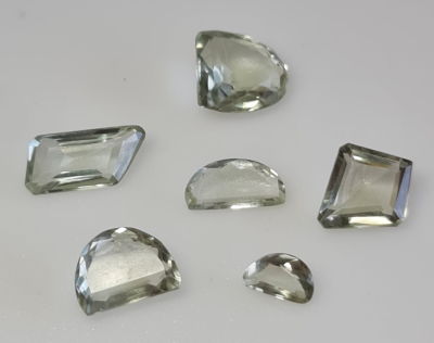 לוט 6 אבני אמטיסט ירוק מלוטשות בחיתוכים מיוחדים, 39 קראט, מעולות לתיכשוט, שקופות 