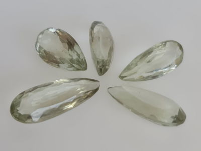 לוט 5 אבני אמטיסט ירוק מלוטשות, 50 קראט, טבעיות מהכספת באחריות מלאה