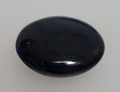 אבן ספיר מלוטשת, 3.4 קראט, צבע כחול עמוק, טבעית מהכספת באחריות מלאה