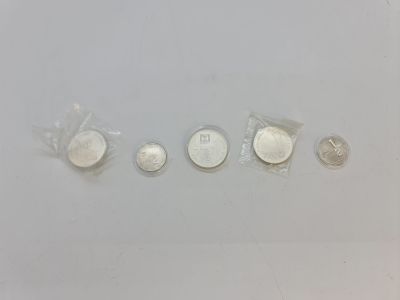 לוט 5 מדליות/מטבעות כסף 850 של החברה הממשלתית מטבע הרודיון 12 צלעות , קומראן 12 