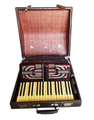 אקורדיון HOHNER VERDI 1 , בקופסה מקורית , קלידים כנראה מאם הפנינה, מה שמצביע על 