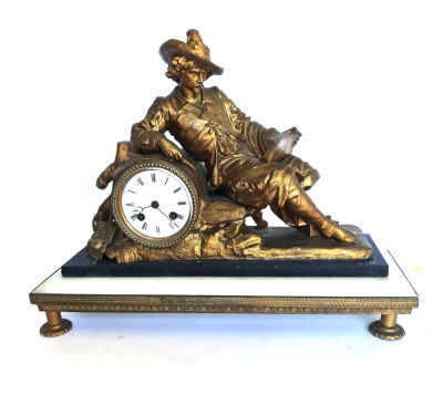 שעון צרפתי עתיק מפוסל מברונזה עם בסיס שיש , מצב עבודה , חתום , קיבלת מדליה בשנת 