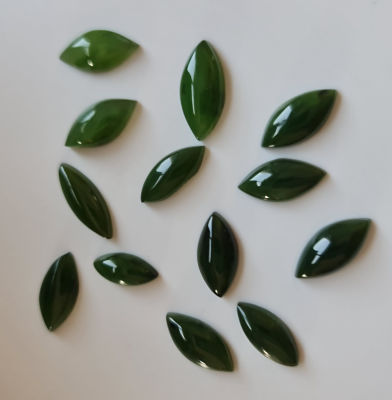 לוט 13 אבני ג'ייד מלוטשות, 37.5 קראט, טבעיות מהכספת באחריות מלאה