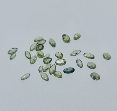 לוט אבני ספיר ירוקות מלוטשות בתפזורת, סופר +++AAA, משקל 5 קראט, מדהימות ביופיין, טבעיות מהכספת 