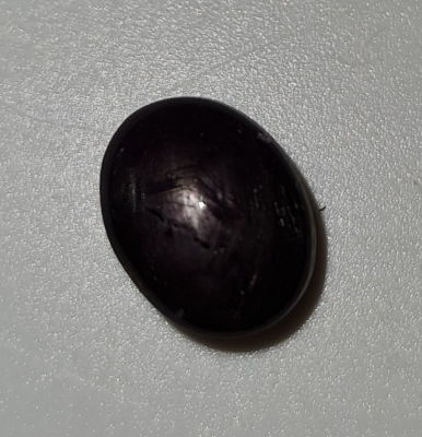 אבן רובי סטאר אפריקאי מלוטשת, 8.3 קראט, טבעית מהכספת באחריות מלאה