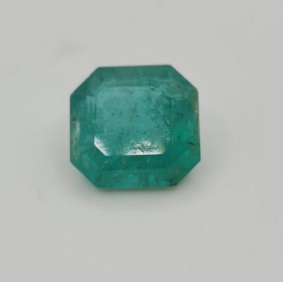 אבן אמרלד מלוטשת, 3.6 קראט, תכלילים פנימיים, טבעית מהכספת באחריות מלאה