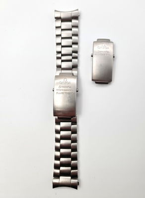 לוט רצועת שעון OMEGA מקורית במצב חדש + אבזם מקורי נוסף של רצועה