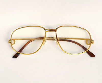 מסגרת משקפיים CARTIER דגם 135 , משומשות במצב טוב, רצוי לבוא לראות בתצוגה