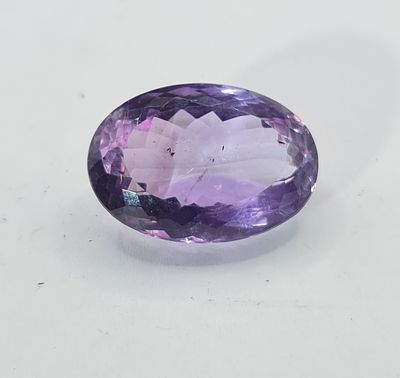 אבן אמטיסט מלוטשת סופר AAA+++, משקל 41 קראט, גדולה, ליטוש גרמני נהדר משנות השמונים 