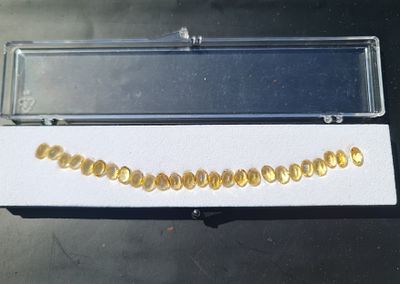 לוט 26 אבני סיטרין מלוטשות סופר AAA+++, משקל 27.8 קראט, שקופות ונוצצות, ברמה גבוהה 