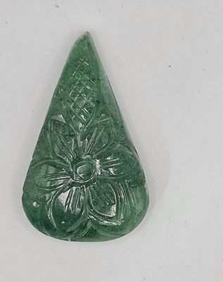 אבן אמרלד מלוטשת ומגולפת, 76 קראט, טבעית מהכספת באחריות מלאה